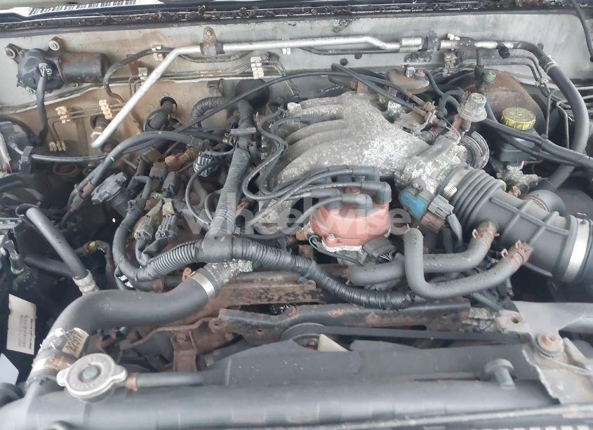 Photo 10 of 2003 Nissan Xterra XE (VIN 5N1ED28Y93C629450)