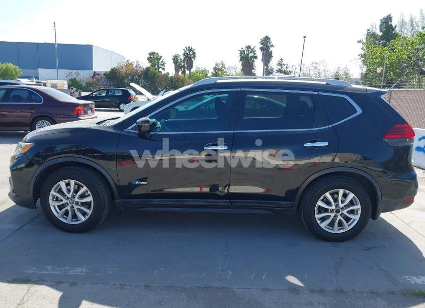 Photo 14 of 2017 Nissan Rogue HYBRID SV (VIN 5N1ET2MT1HC777080)