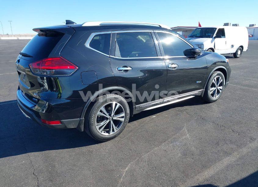 Photo 4 of 2017 Nissan Rogue HYBRID SL (VIN 5N1ET2MT4HC786131)