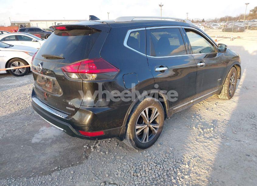 Photo 4 of 2018 Nissan Rogue HYBRID SL (VIN 5N1ET2MT6JC820592)