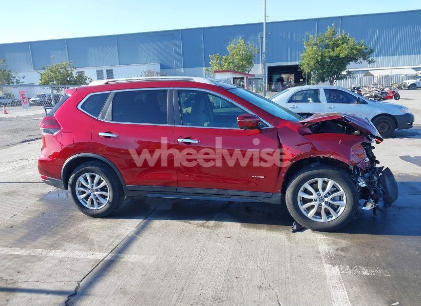 Photo 14 of 2018 Nissan Rogue HYBRID SV (VIN 5N1ET2MT7JC800934)