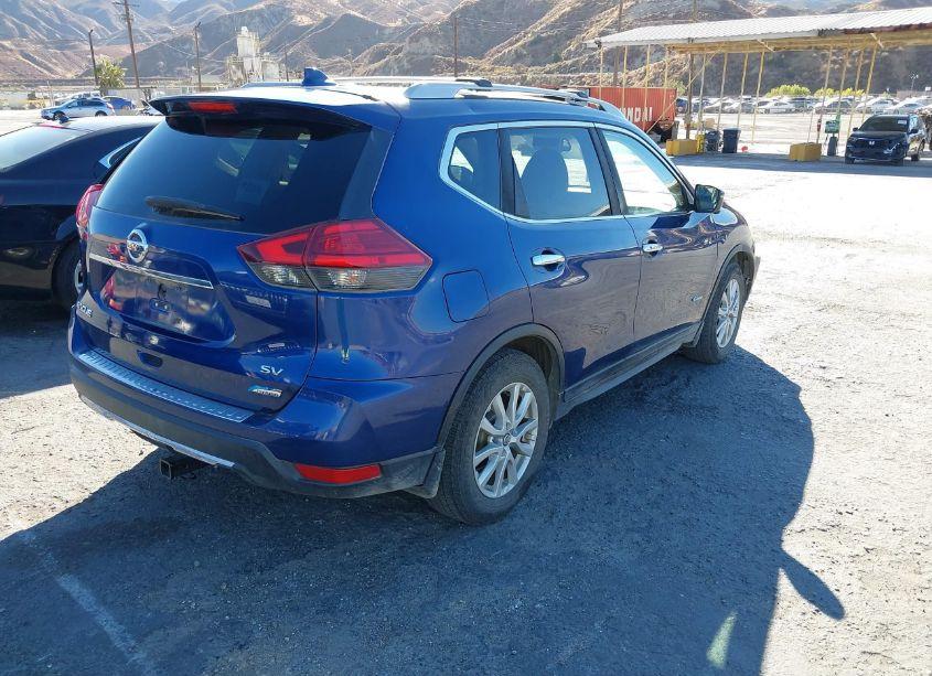Photo 4 of 2017 Nissan Rogue HYBRID SV (VIN 5N1ET2MTXHC775280)