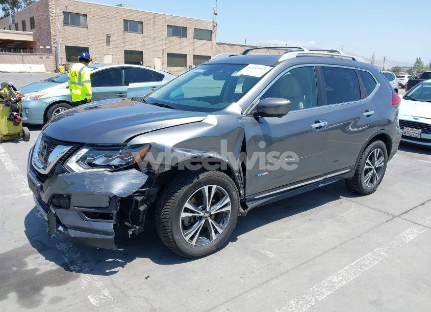Photo 2 of 2017 Nissan Rogue HYBRID SL (VIN 5N1ET2MV9HC768242)