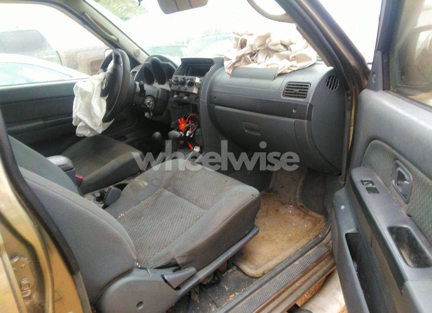 Photo 5 of 2002 Nissan Xterra XE S/C W/VSS (VIN 5N1MD28Y12C588659)