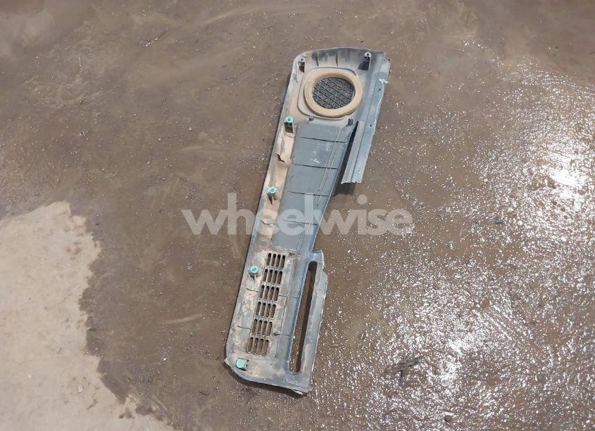 Photo 12 of 2002 Nissan Xterra XE S/C W/VSS (VIN 5N1MD28Y32C540113)