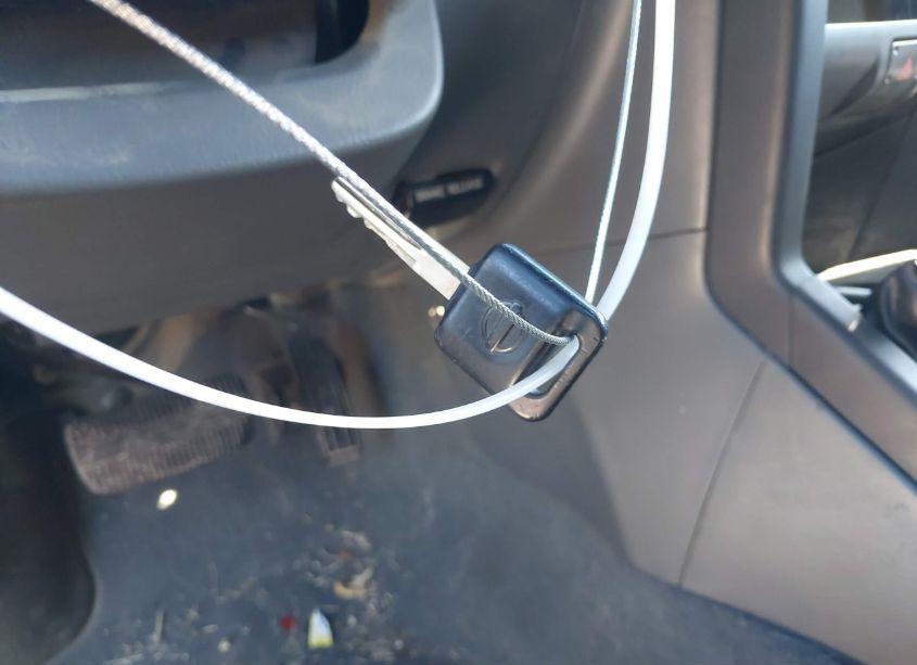 Photo 11 of 2002 Nissan Xterra XE S/C W/VSS (VIN 5N1MD28Y32C569806)