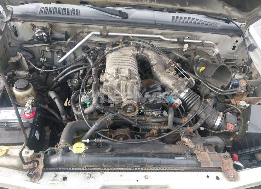 Photo 12 of 2002 Nissan Xterra SE S/C (VIN 5N1MD28Y72C503632)