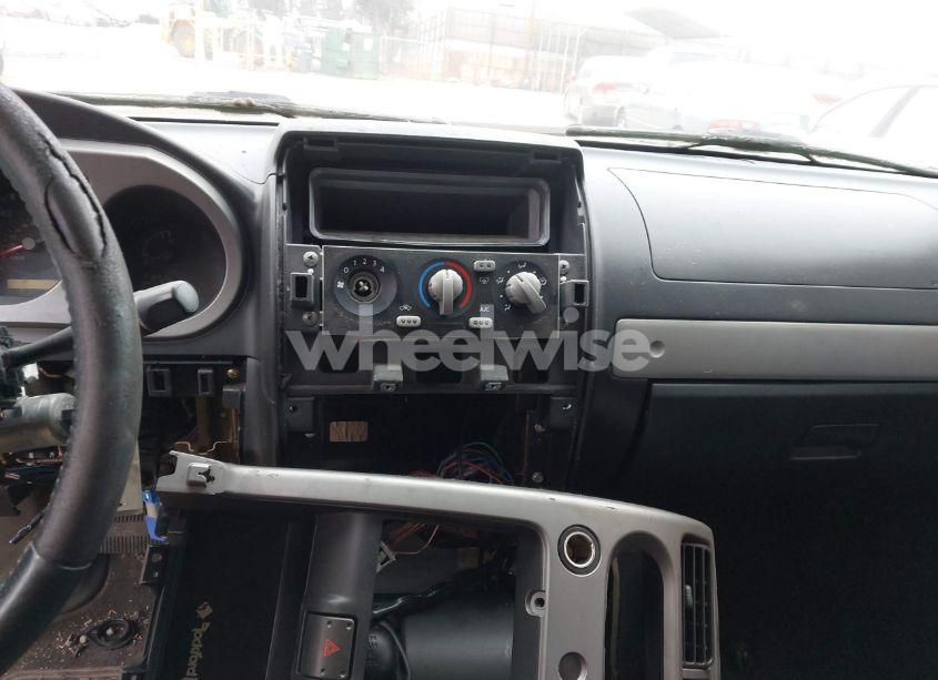 Photo 17 of 2002 Nissan Xterra SE S/C (VIN 5N1MD28Y72C565614)