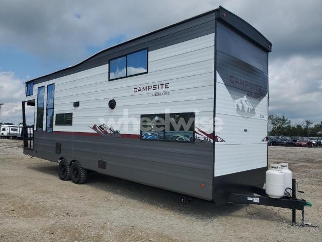 Photo 3 of 2025 FORESRIVER TRAVEL TRL (VIN 5NHTCFV28SC111833)