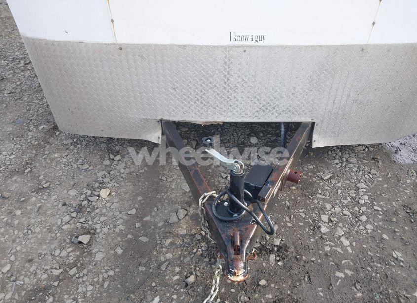 Photo 10 of 2004 Continenta Cargo (VIN 5NHTEXV224T601204)