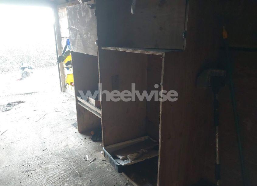 Photo 12 of 2004 Continenta Cargo (VIN 5NHTEXV224T601204)