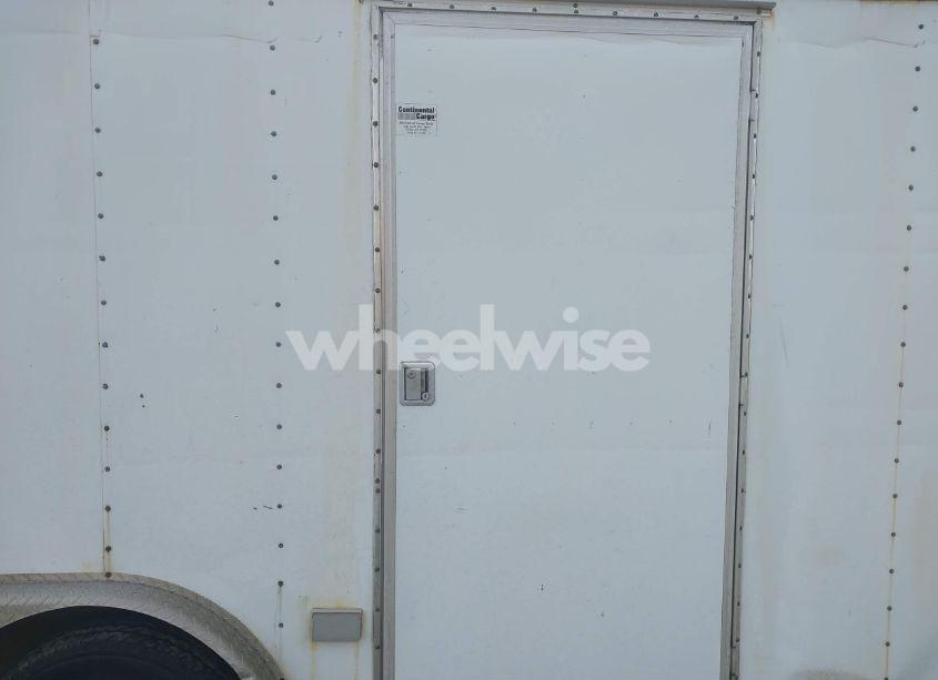 Photo 8 of 2004 Continenta Cargo (VIN 5NHTEXV224T601204)