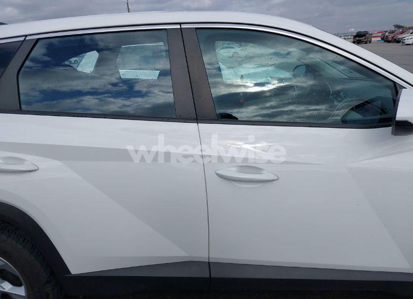 Photo 13 of 2023 Hyundai Tucson SE (VIN 5NMJA3AE3PH229781)