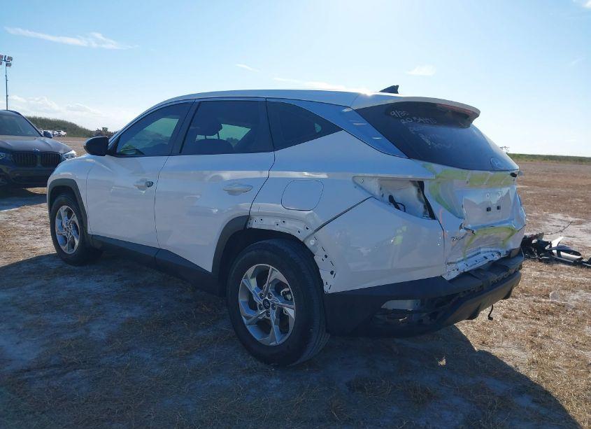 Photo 3 of 2023 Hyundai Tucson SE (VIN 5NMJA3AE5PH244315)