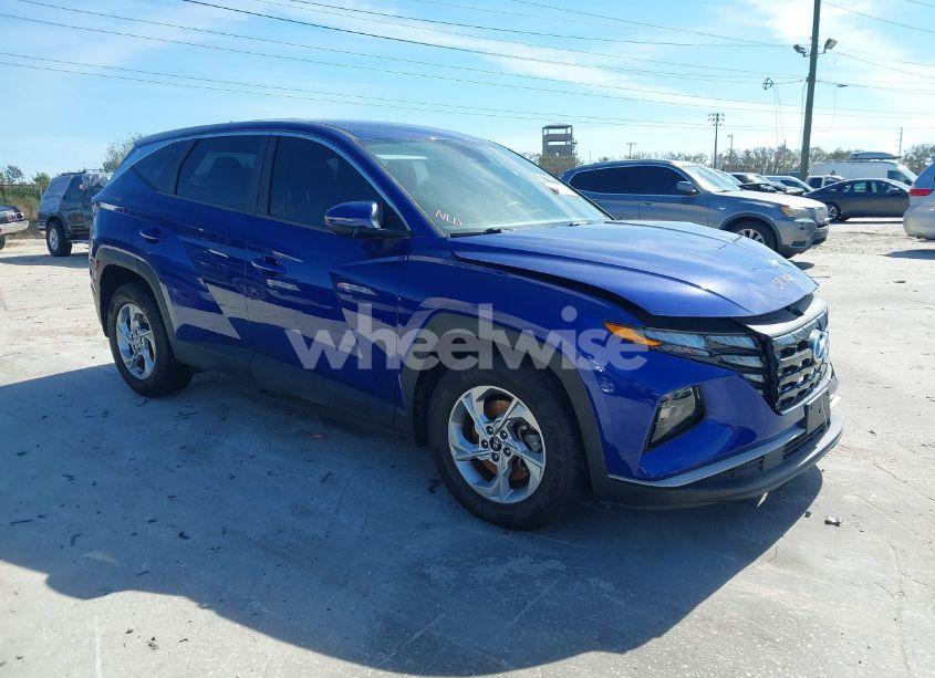 2022 Hyundai Tucson SE (VIN 5NMJA3AE8NH054070) main photo