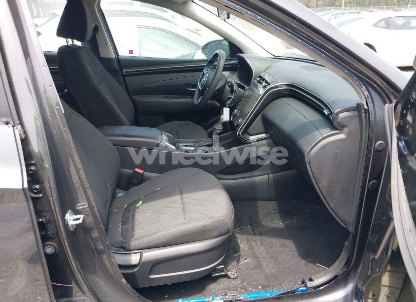 Photo 5 of 2022 Hyundai Tucson SE (VIN 5NMJA3AE9NH007081)