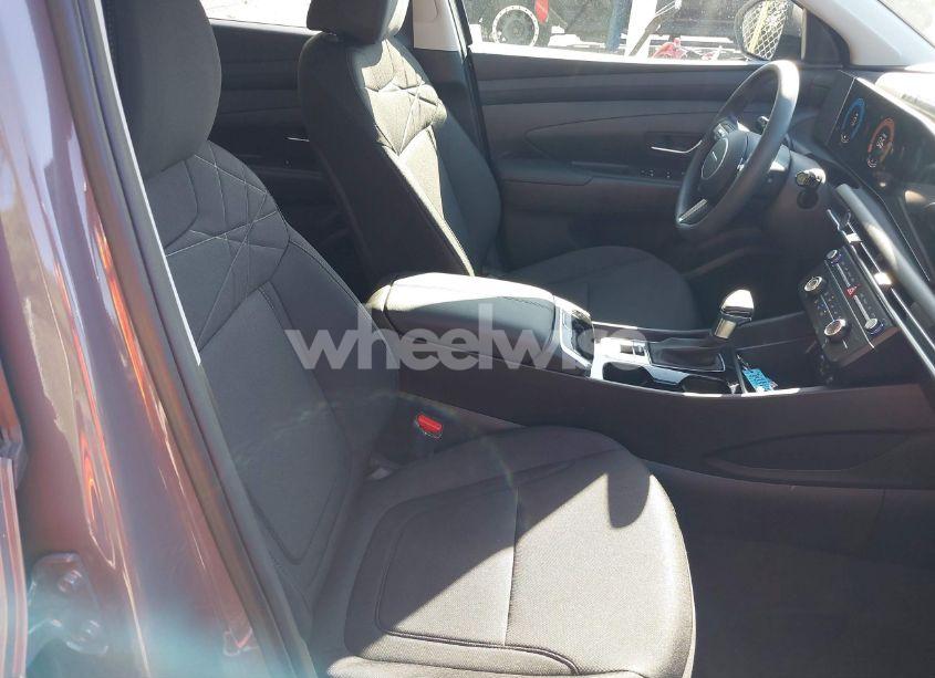 Photo 5 of 2025 Hyundai Tucson SE (VIN 5NMJA3DE0SH531002)