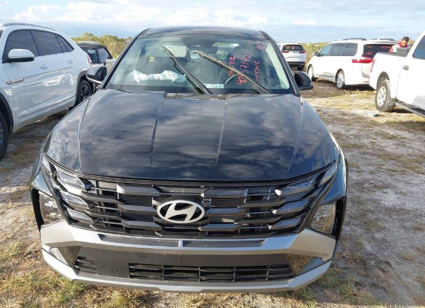 Photo 12 of 2025 Hyundai Tucson SE (VIN 5NMJA3DE2SH463656)