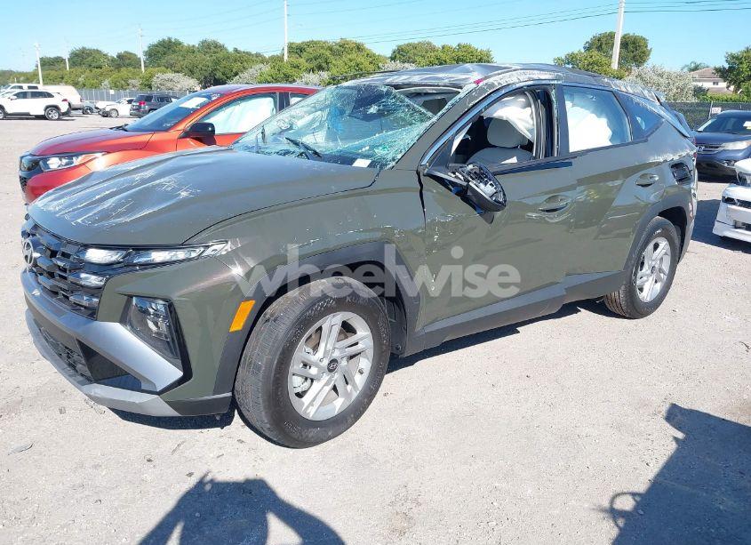 Photo 2 of 2025 Hyundai Tucson SE (VIN 5NMJA3DE2SH491988)
