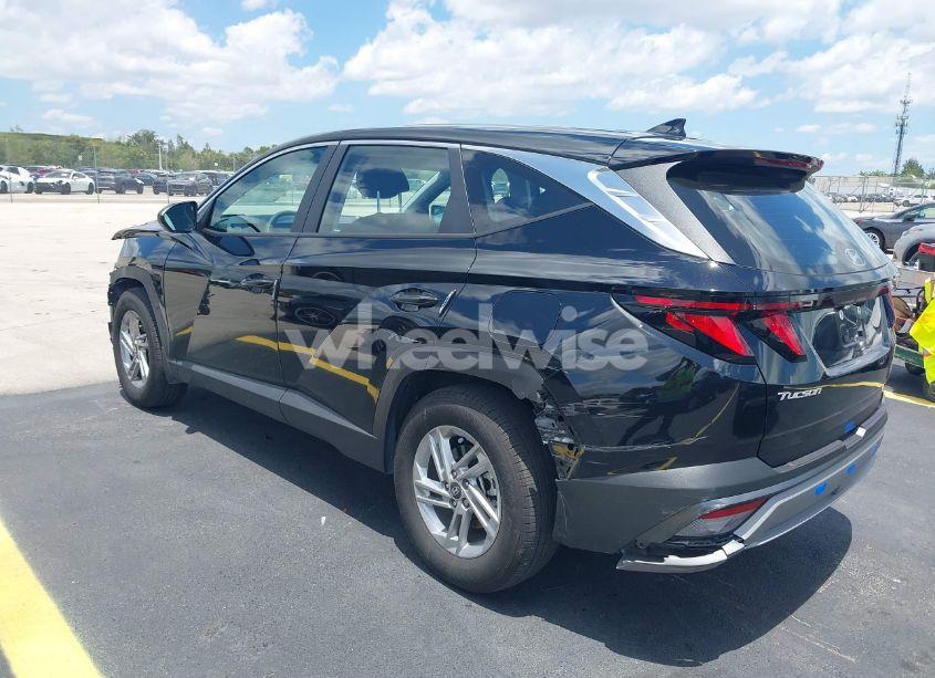 Photo 3 of 2025 Hyundai Tucson SE (VIN 5NMJA3DE2SH516176)