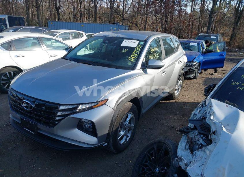 Photo 2 of 2024 Hyundai Tucson SE (VIN 5NMJA3DE4RH311954)