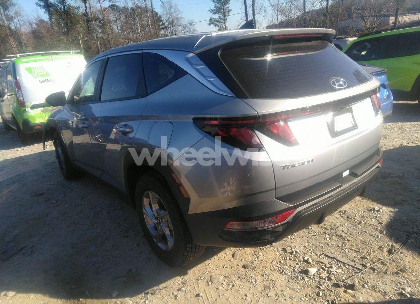 Photo 3 of 2024 Hyundai Tucson SE (VIN 5NMJA3DE4RH434847)