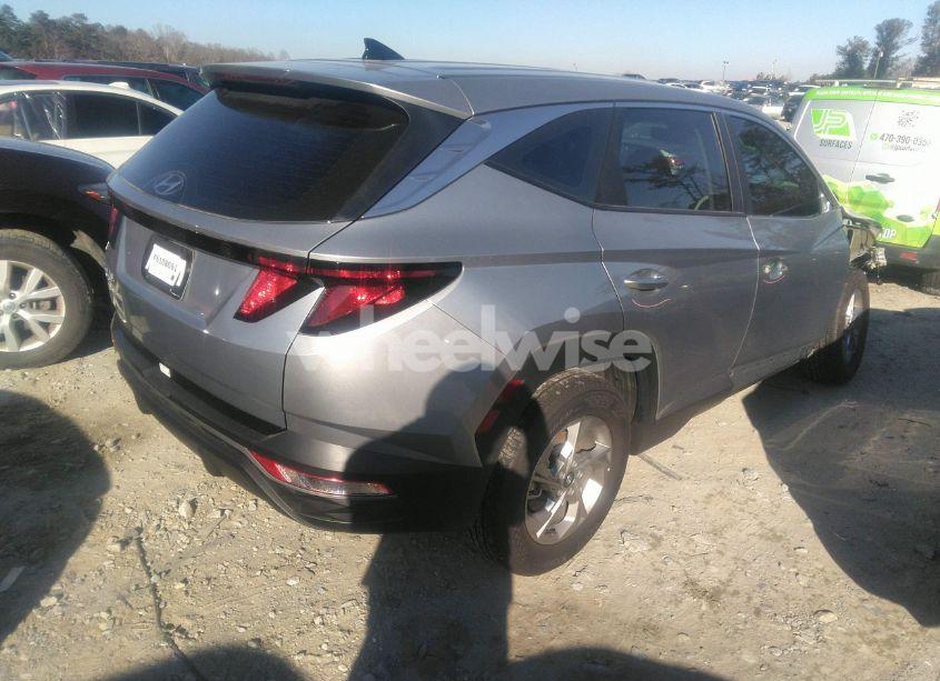 Photo 4 of 2024 Hyundai Tucson SE (VIN 5NMJA3DE4RH434847)