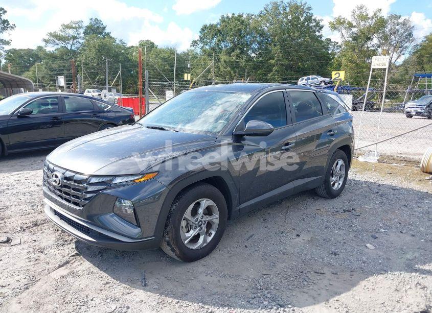 Photo 2 of 2024 Hyundai Tucson SE (VIN 5NMJA3DE5RH314037)