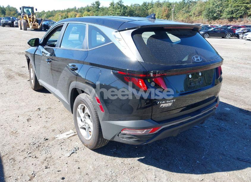 Photo 3 of 2024 Hyundai Tucson SE (VIN 5NMJA3DE5RH375386)