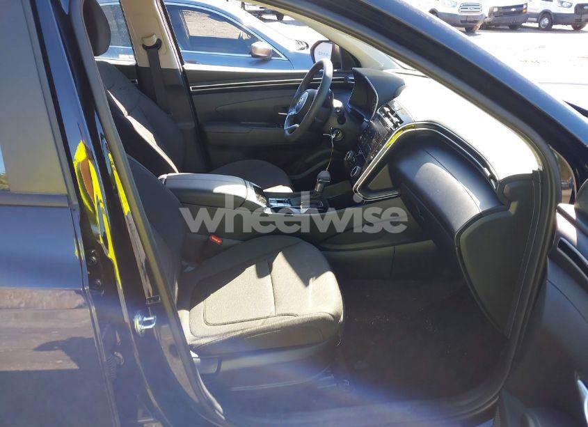 Photo 5 of 2024 Hyundai Tucson SE (VIN 5NMJA3DE5RH375386)