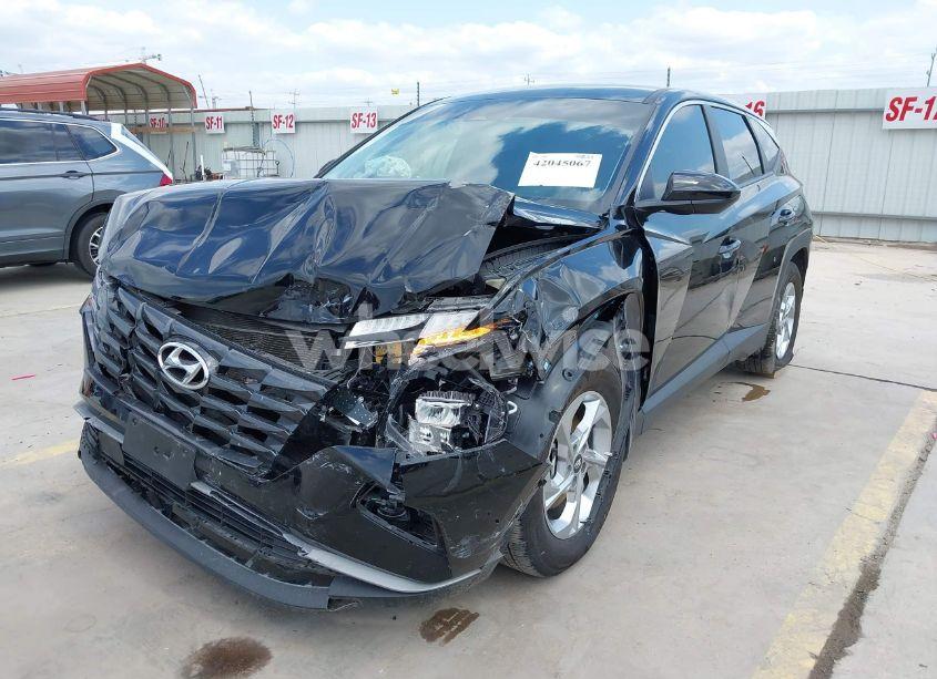 Photo 2 of 2024 Hyundai Tucson SE (VIN 5NMJA3DE5RH402456)
