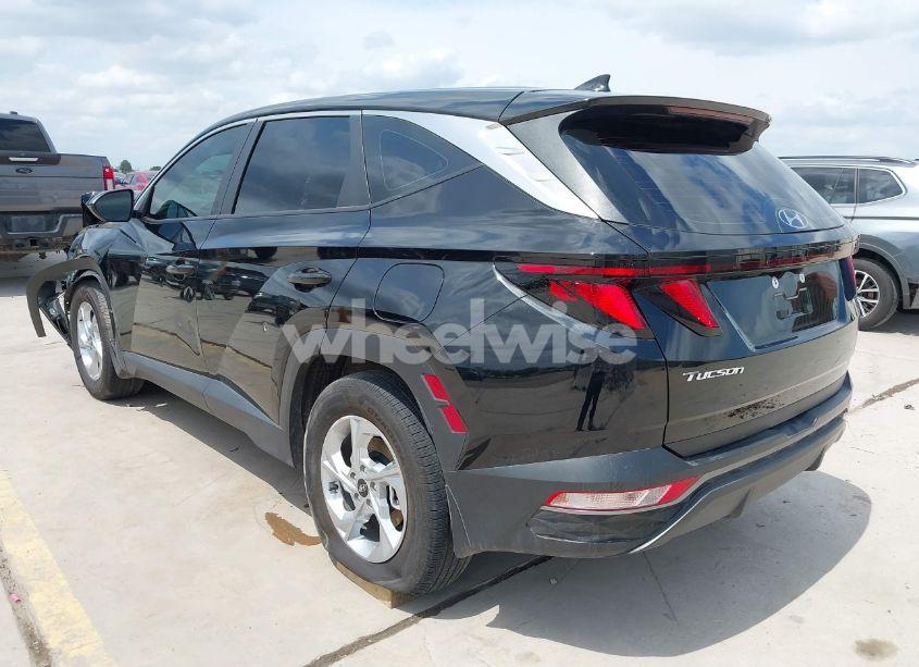 Photo 3 of 2024 Hyundai Tucson SE (VIN 5NMJA3DE5RH402456)
