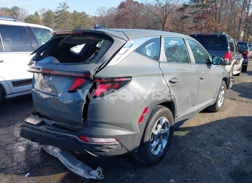 Photo 4 of 2024 Hyundai Tucson SE (VIN 5NMJA3DE6RH314970)