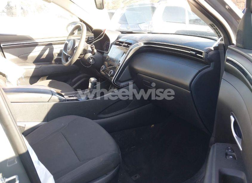 Photo 5 of 2024 Hyundai Tucson SE (VIN 5NMJA3DE6RH314970)