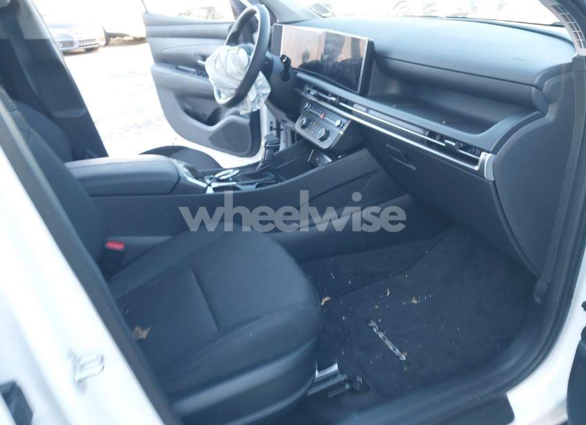 Photo 5 of 2025 Hyundai Tucson SE (VIN 5NMJA3DEXSH462531)