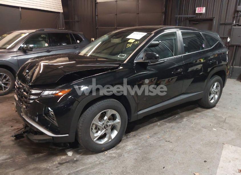 Photo 2 of 2023 Hyundai Tucson SE (VIN 5NMJACAE0PH208161)