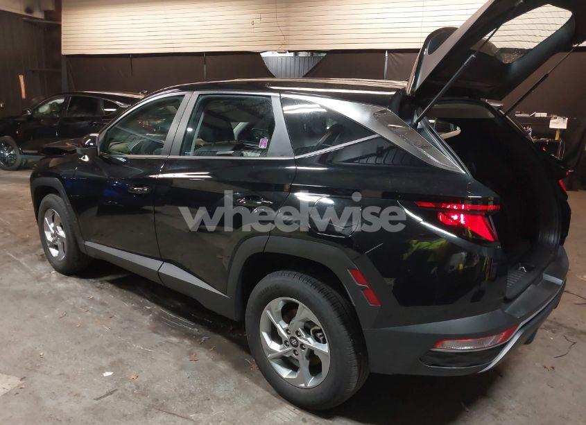 Photo 3 of 2023 Hyundai Tucson SE (VIN 5NMJACAE0PH208161)