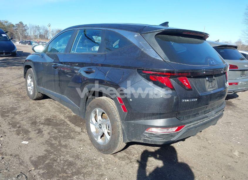 Photo 3 of 2023 Hyundai Tucson SE (VIN 5NMJACAE0PH287640)