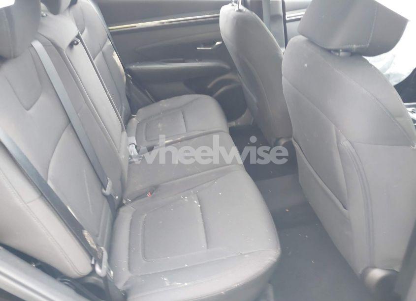 Photo 8 of 2022 Hyundai Tucson SE (VIN 5NMJACAE2NH017631)