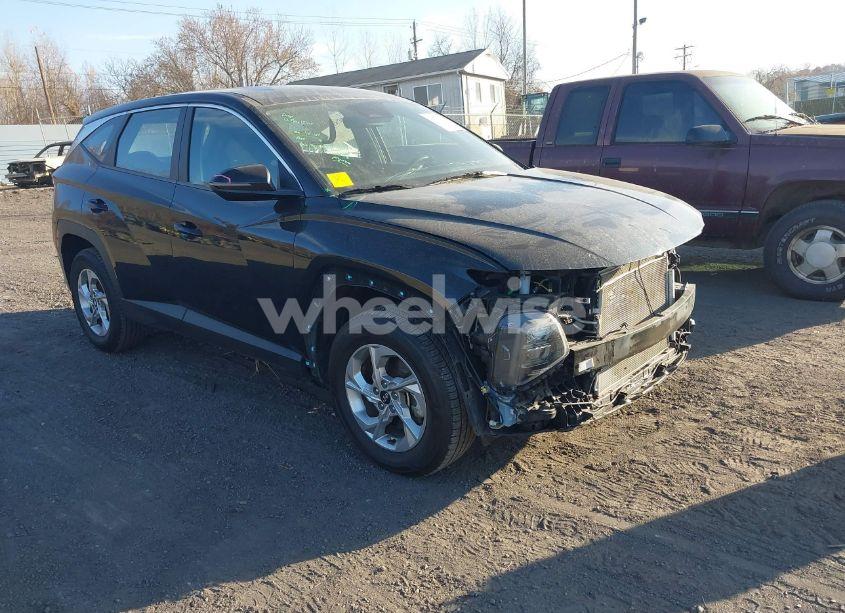 2022 Hyundai Tucson SE (VIN 5NMJACAE4NH061646) main photo