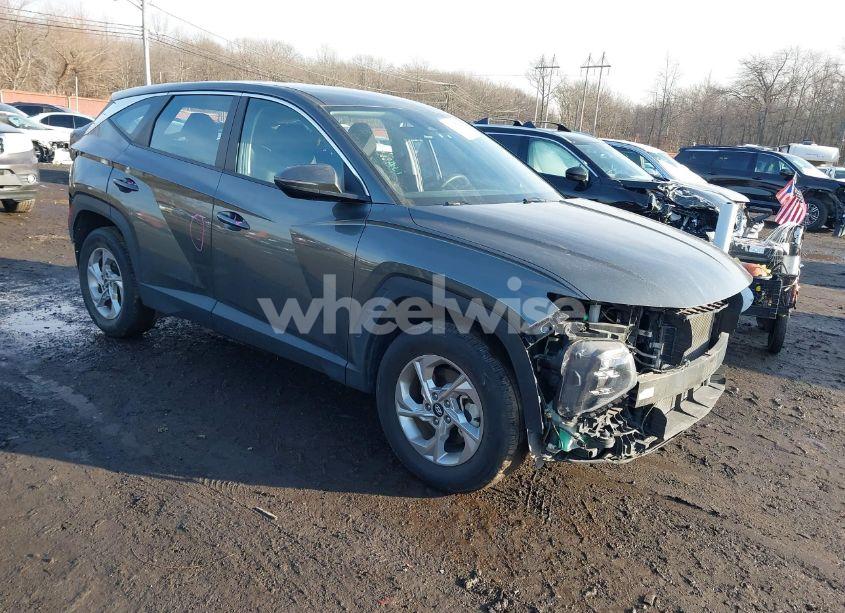 2022 Hyundai Tucson SE (VIN 5NMJACAE4NH069259) main photo