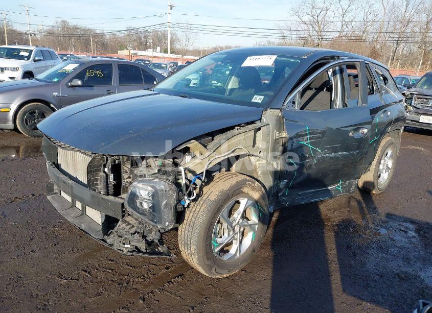 Photo 2 of 2022 Hyundai Tucson SE (VIN 5NMJACAE4NH069259)