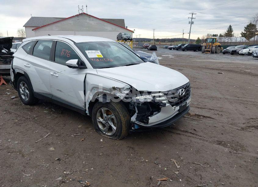 2022 Hyundai Tucson SE (VIN 5NMJACAE5NH069738) main photo