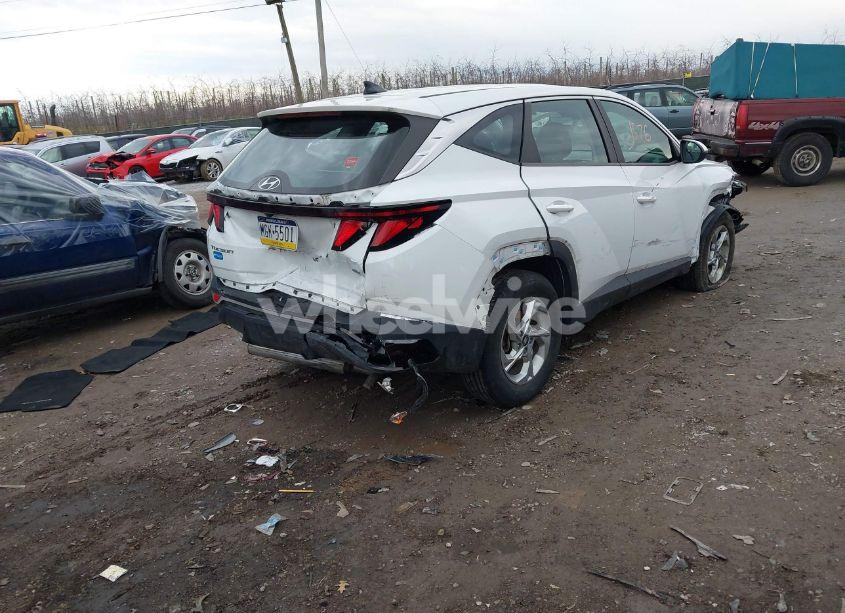 Photo 4 of 2022 Hyundai Tucson SE (VIN 5NMJACAE5NH069738)