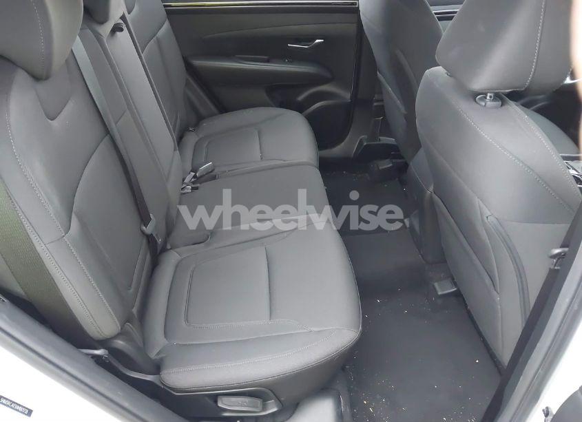 Photo 8 of 2022 Hyundai Tucson SE (VIN 5NMJACAE5NH069738)