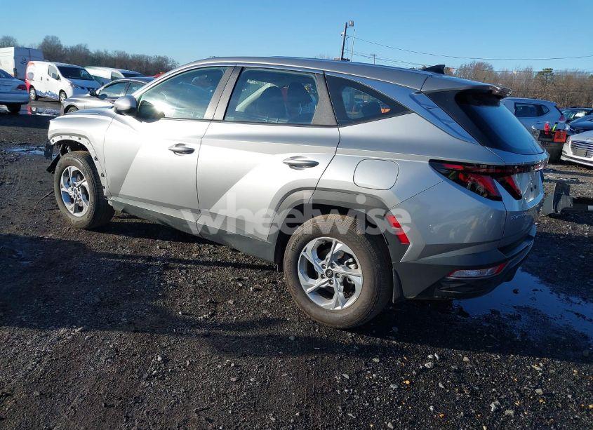 Photo 3 of 2023 Hyundai Tucson SE (VIN 5NMJACAE5PH235808)