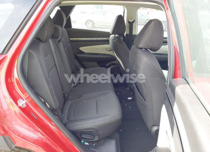 Photo 8 of 2022 Hyundai Tucson SE (VIN 5NMJACAE6NH028972)