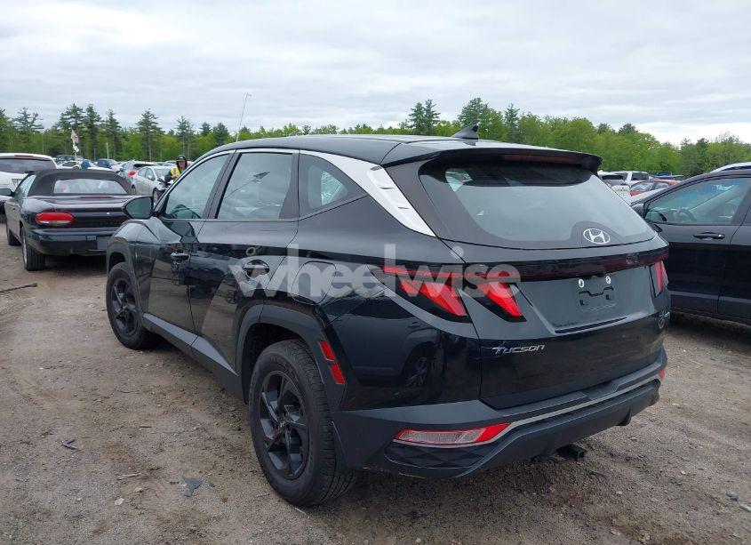 Photo 3 of 2022 Hyundai Tucson SE (VIN 5NMJACAE6NH085866)