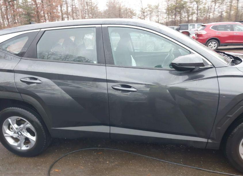 Photo 13 of 2023 Hyundai Tucson SE (VIN 5NMJACAEXPH227056)