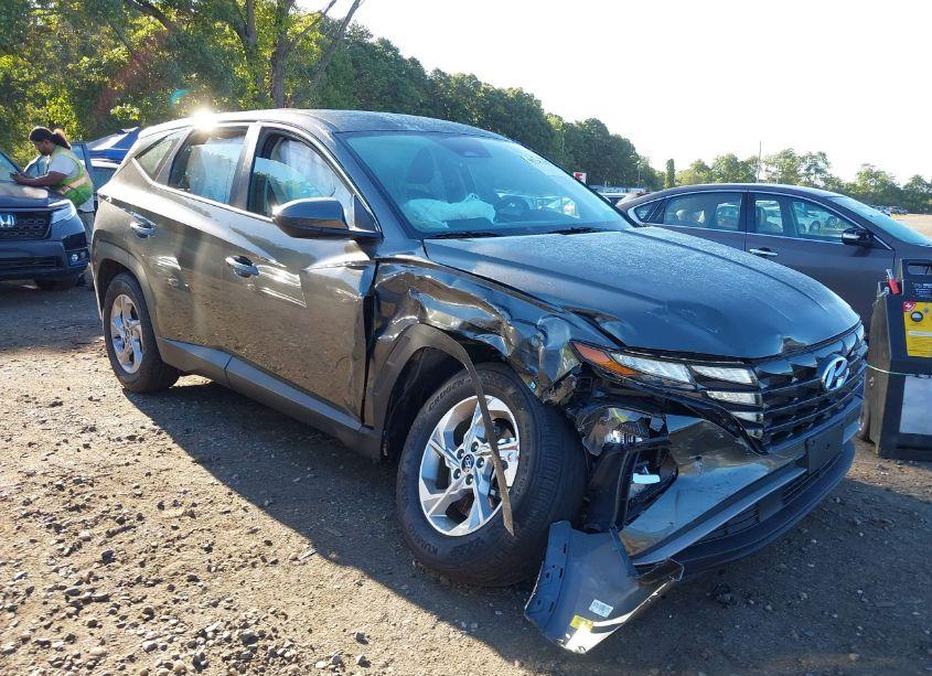 Photo 6 of 2023 Hyundai Tucson SE (VIN 5NMJACAEXPH243726)